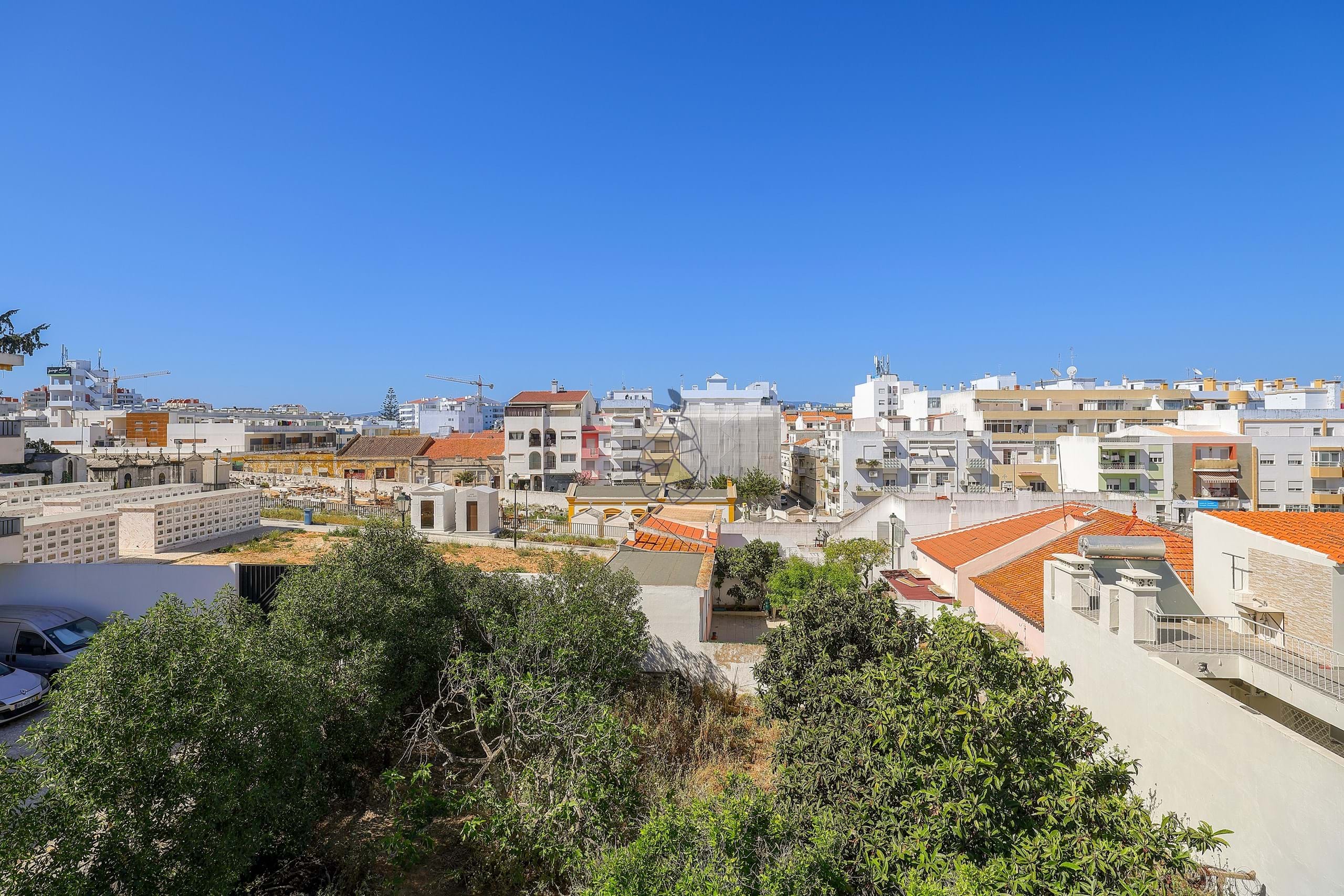 Photo by Pera Premium Properties