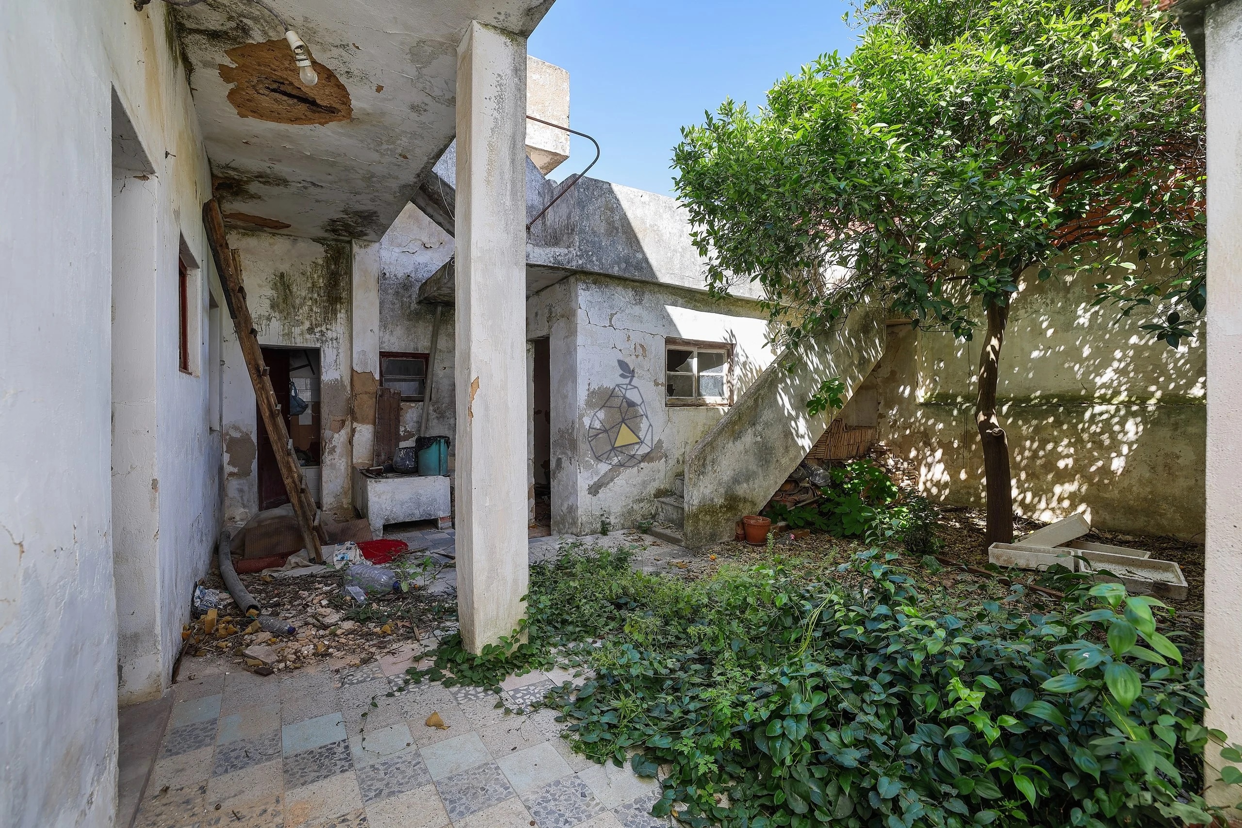 Photo by Pera Premium Properties