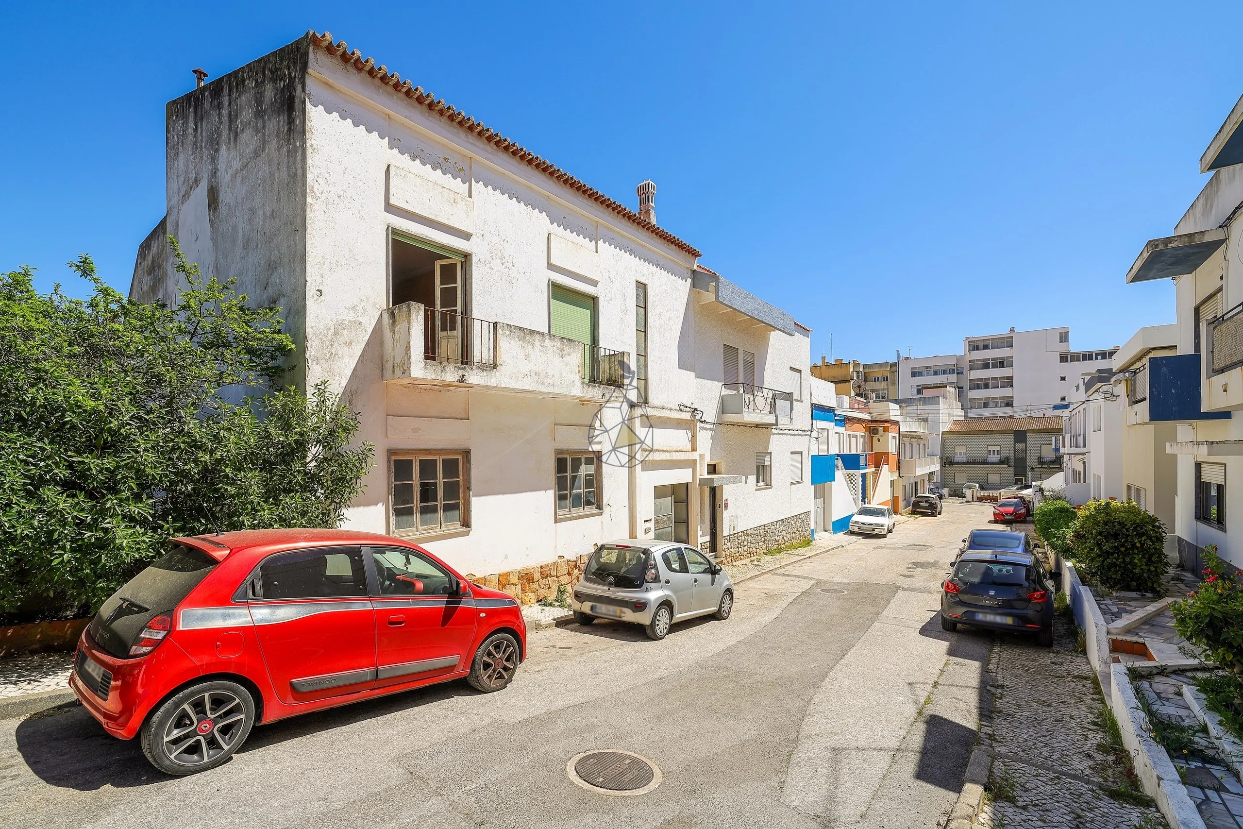 Photo by Pera Premium Properties