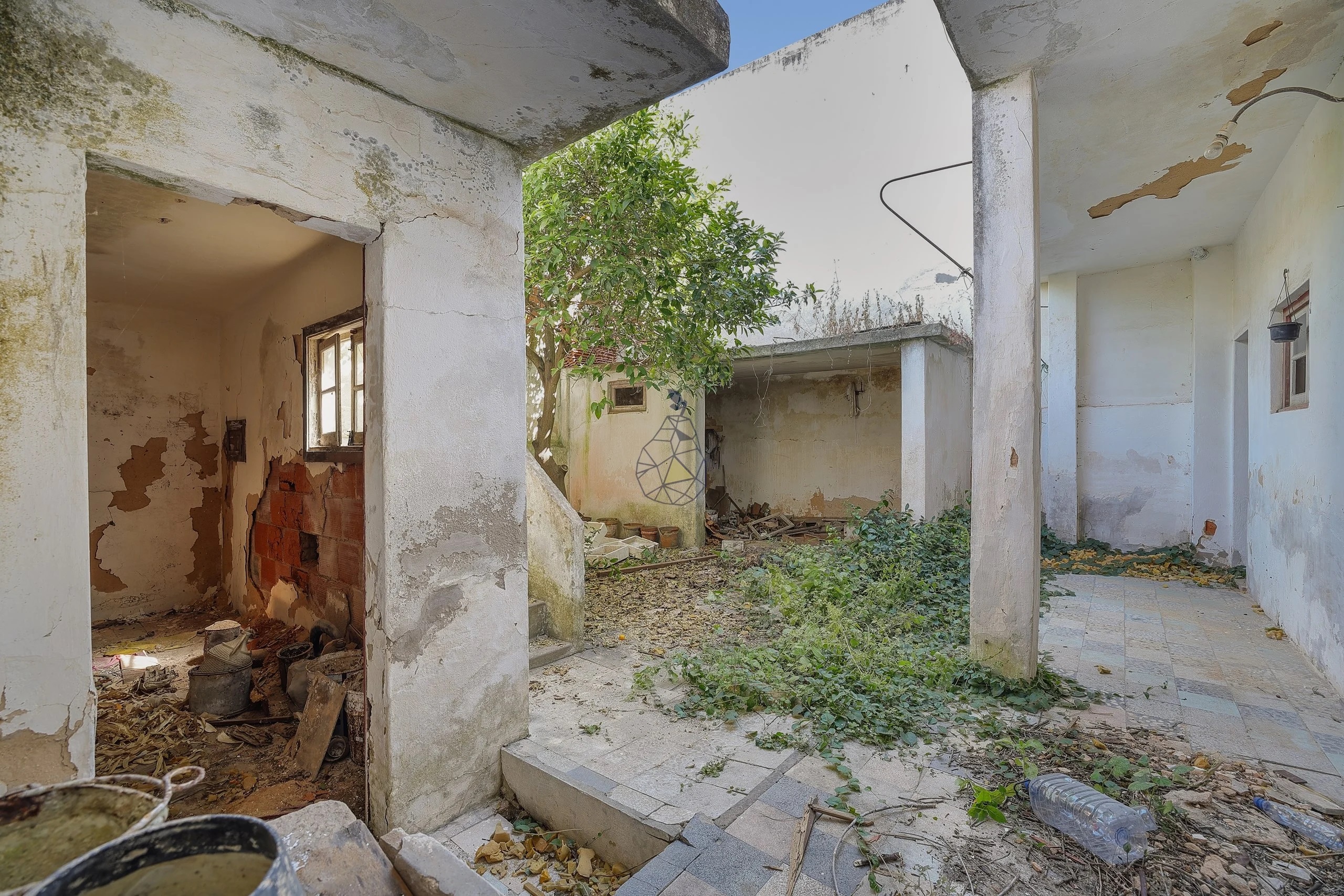 Photo by Pera Premium Properties