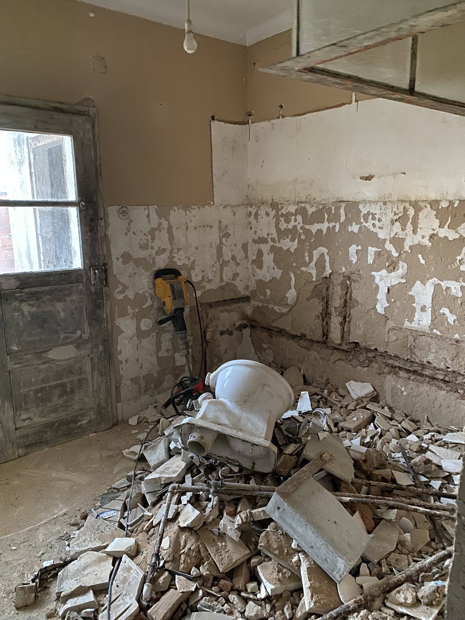 First Floor kitchen restaurationf