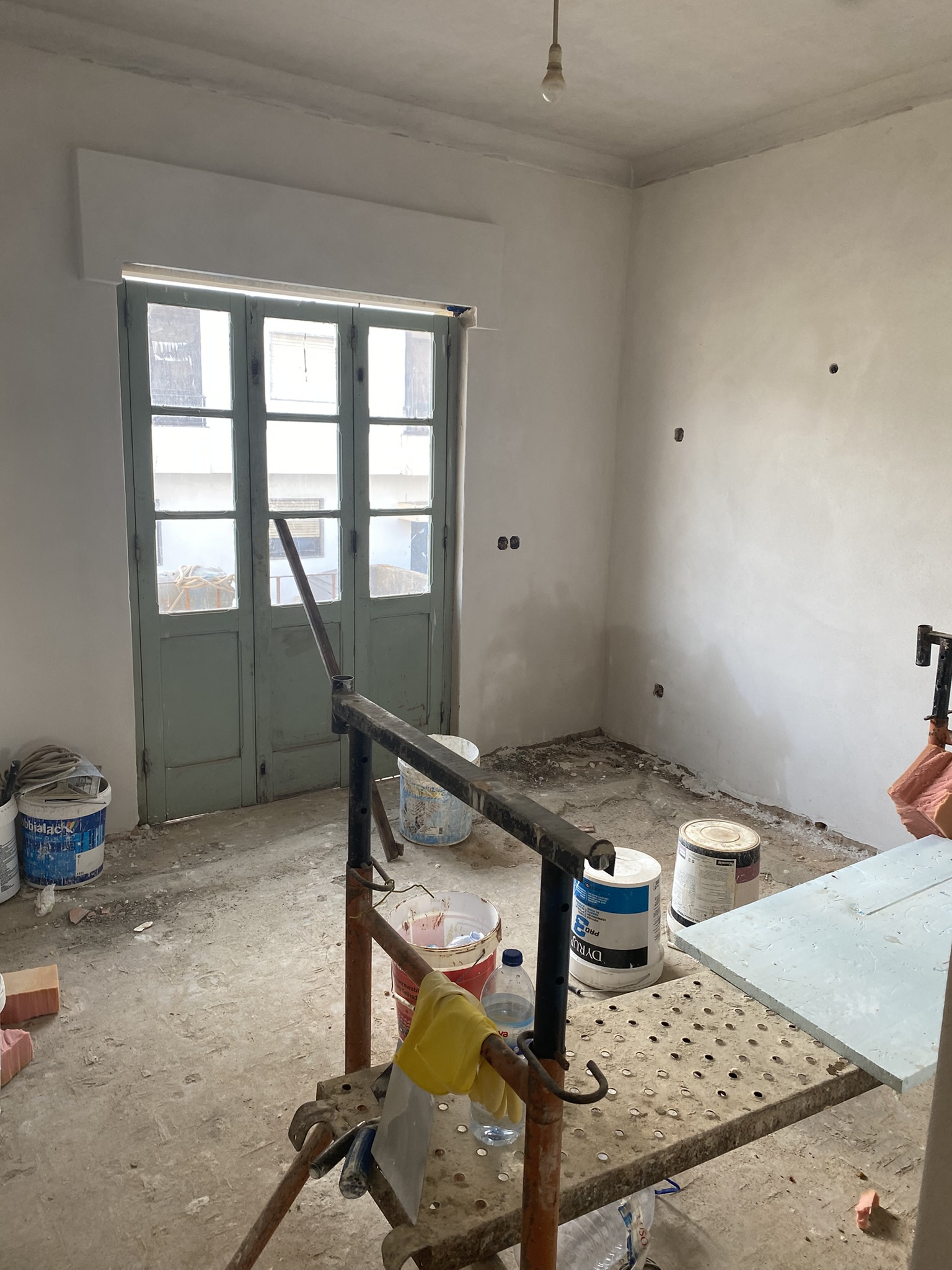 First Floor entrance restauration