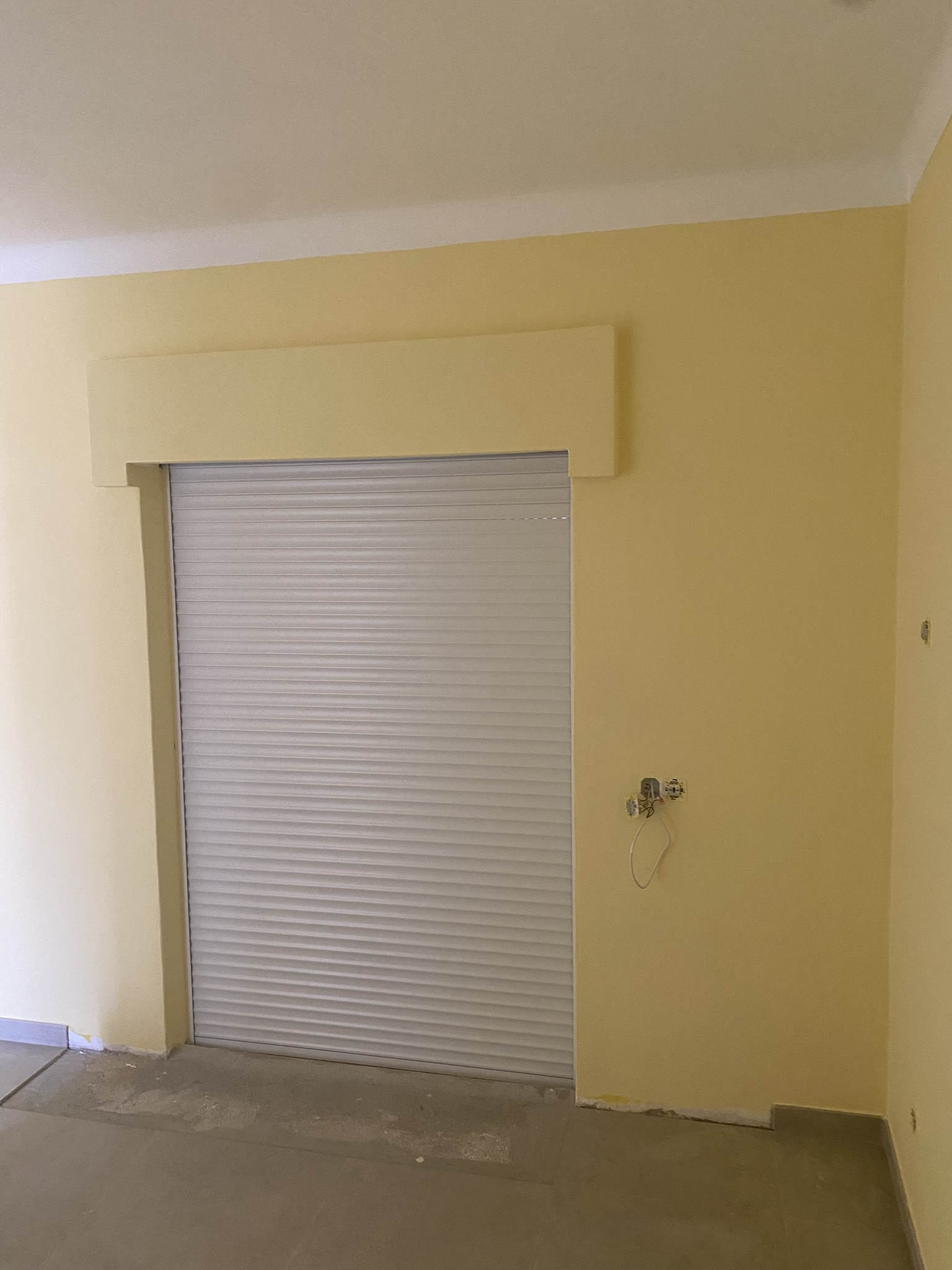 Bedroom in colour with shutter