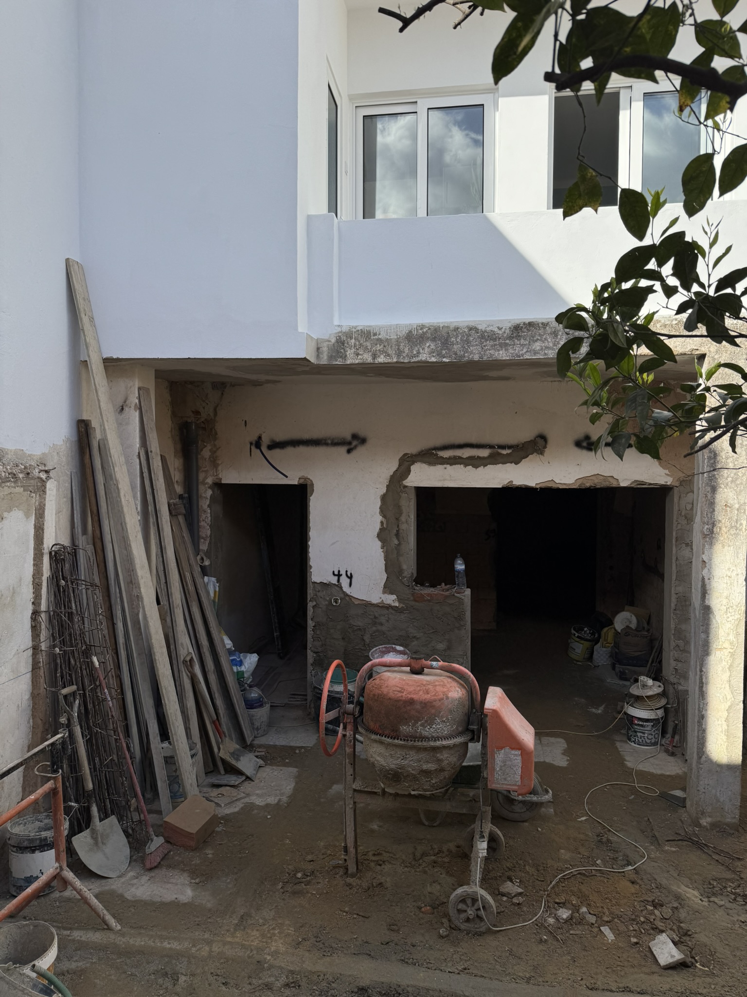 Kicthen and corridor