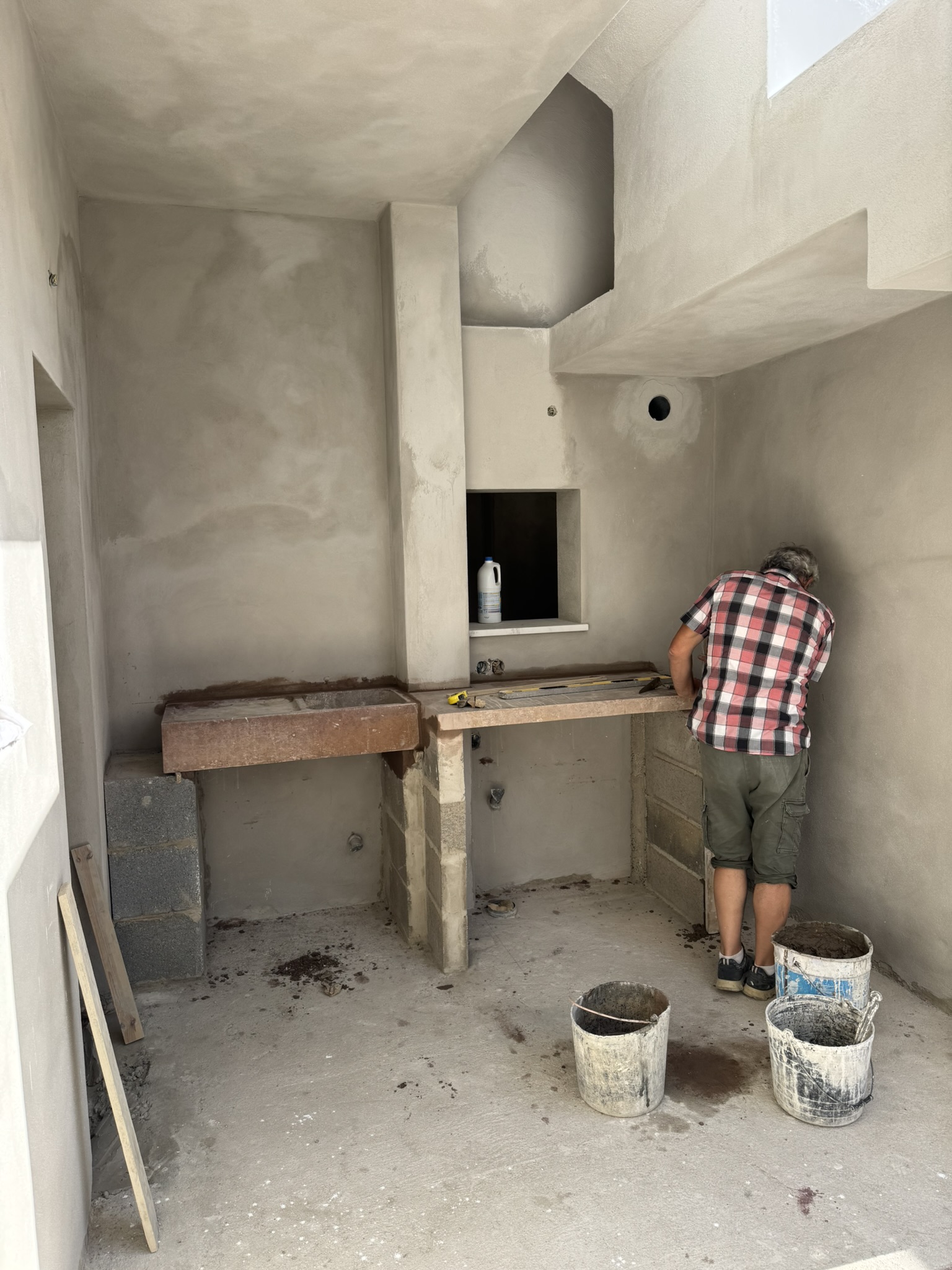 Outdoor kitchen