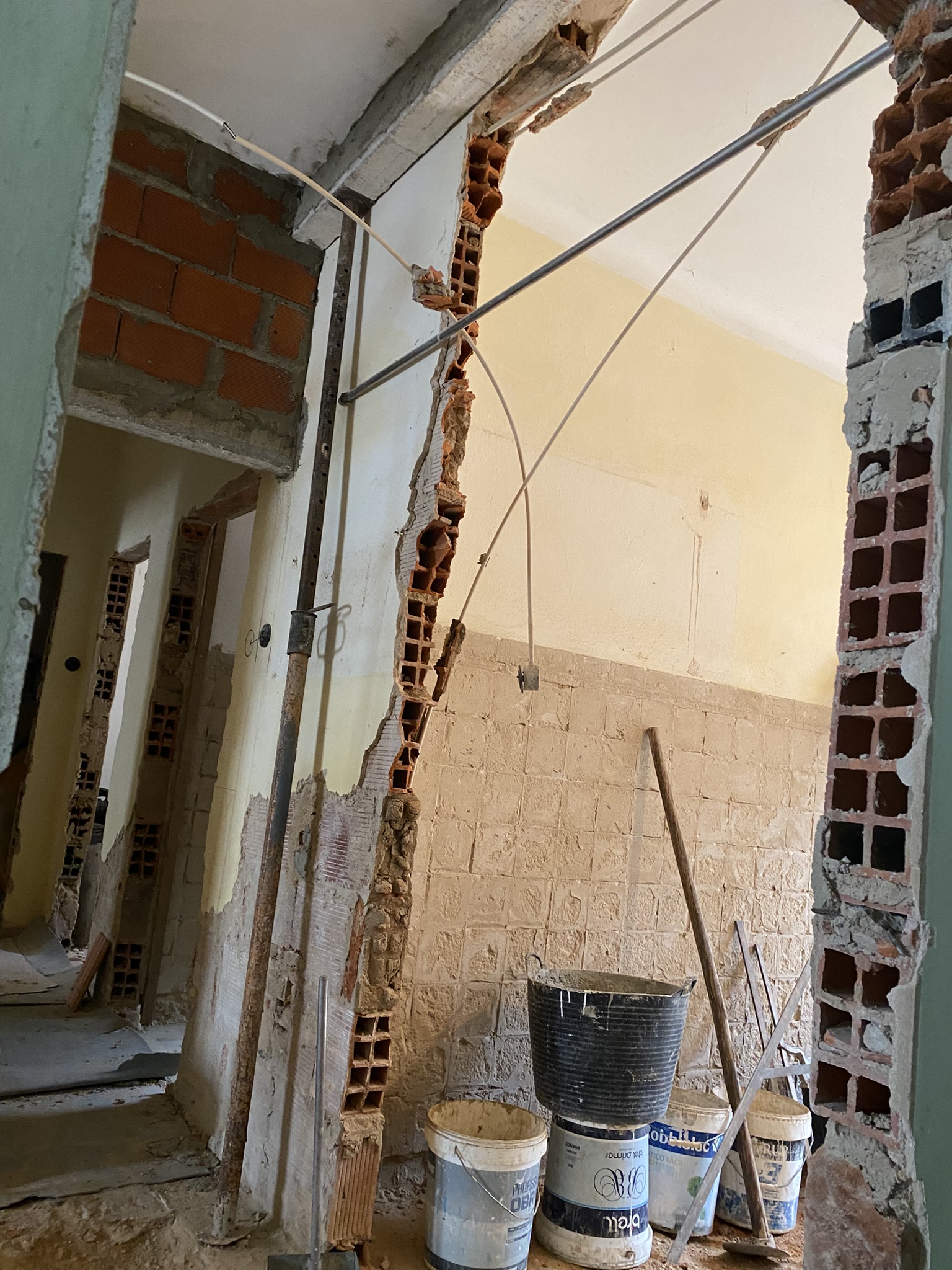 Kitchen door expantion