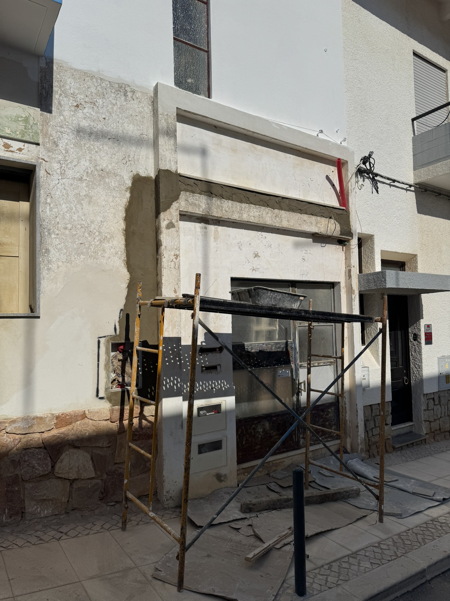 Pipes on Entry
