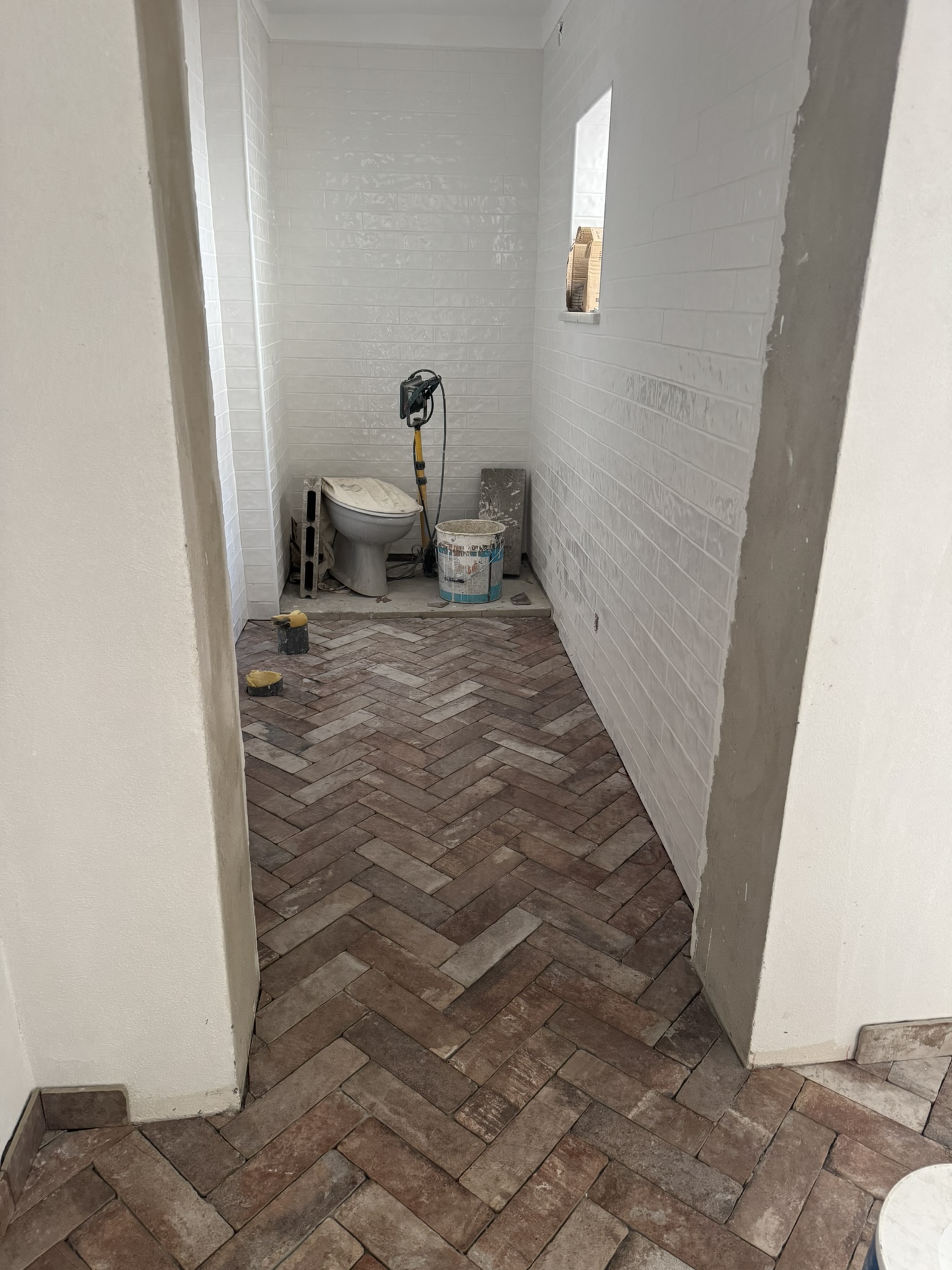 En-suite bathroom