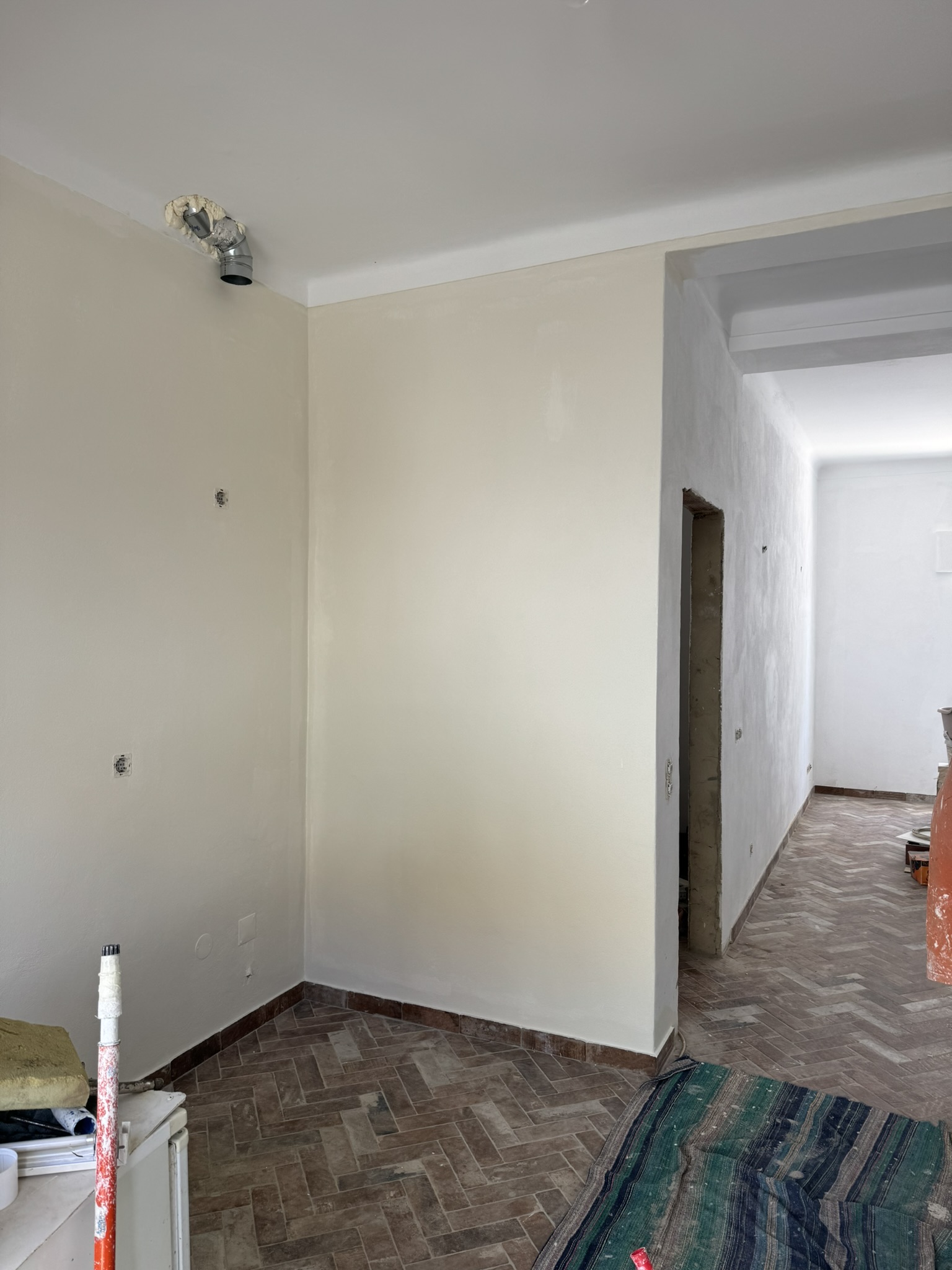 New wall paint in Kitchen