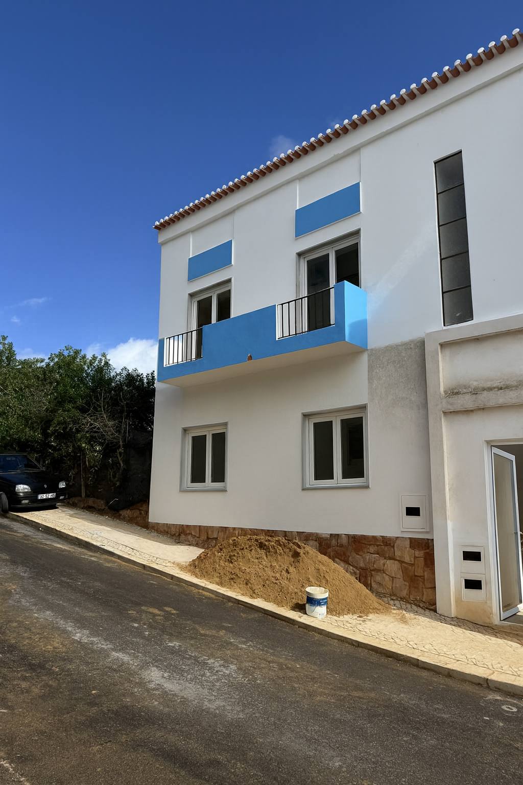 Street view with ai suggested ground floor windows